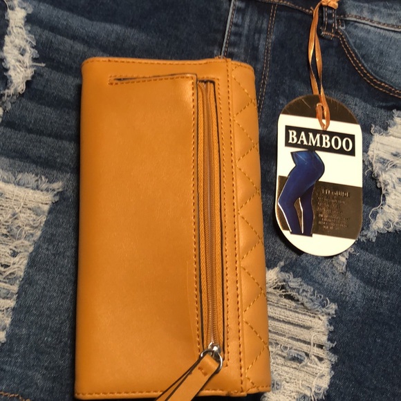 Bamboo spring distressed denim jean skirt and wallet bundle - Picture 7 of 10